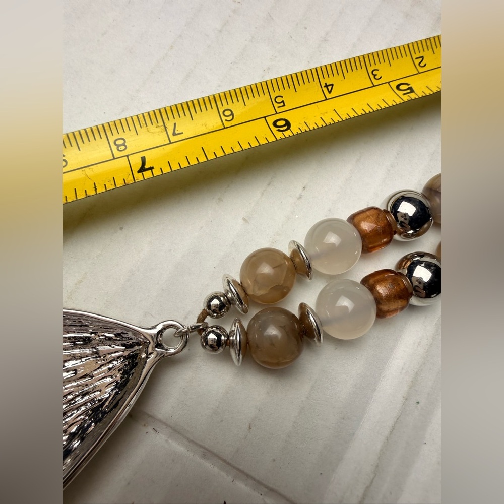 Hammered Silver Tone Teardrop Pendant Bohemian Artisan Handmade Necklace Beaded - Picture 8 of 8
